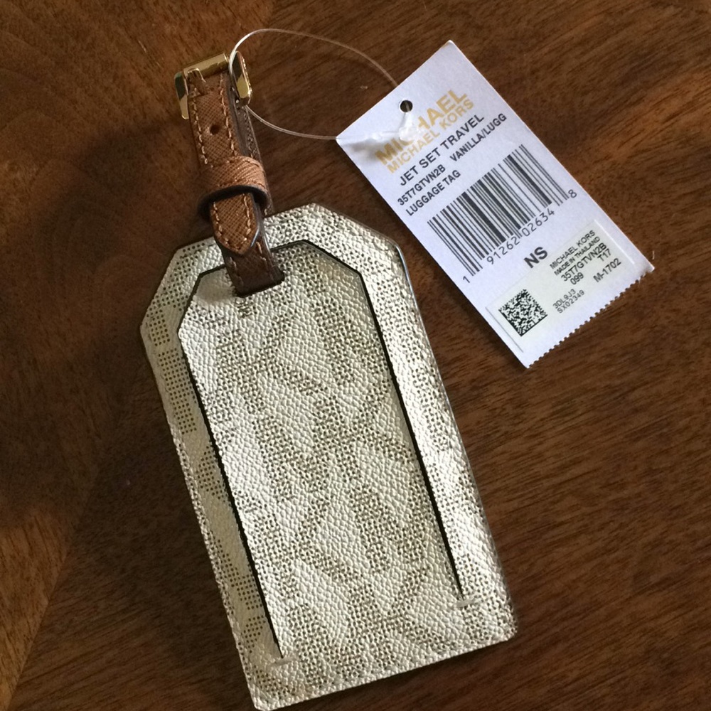 NWT MK LUGGAGE TAG